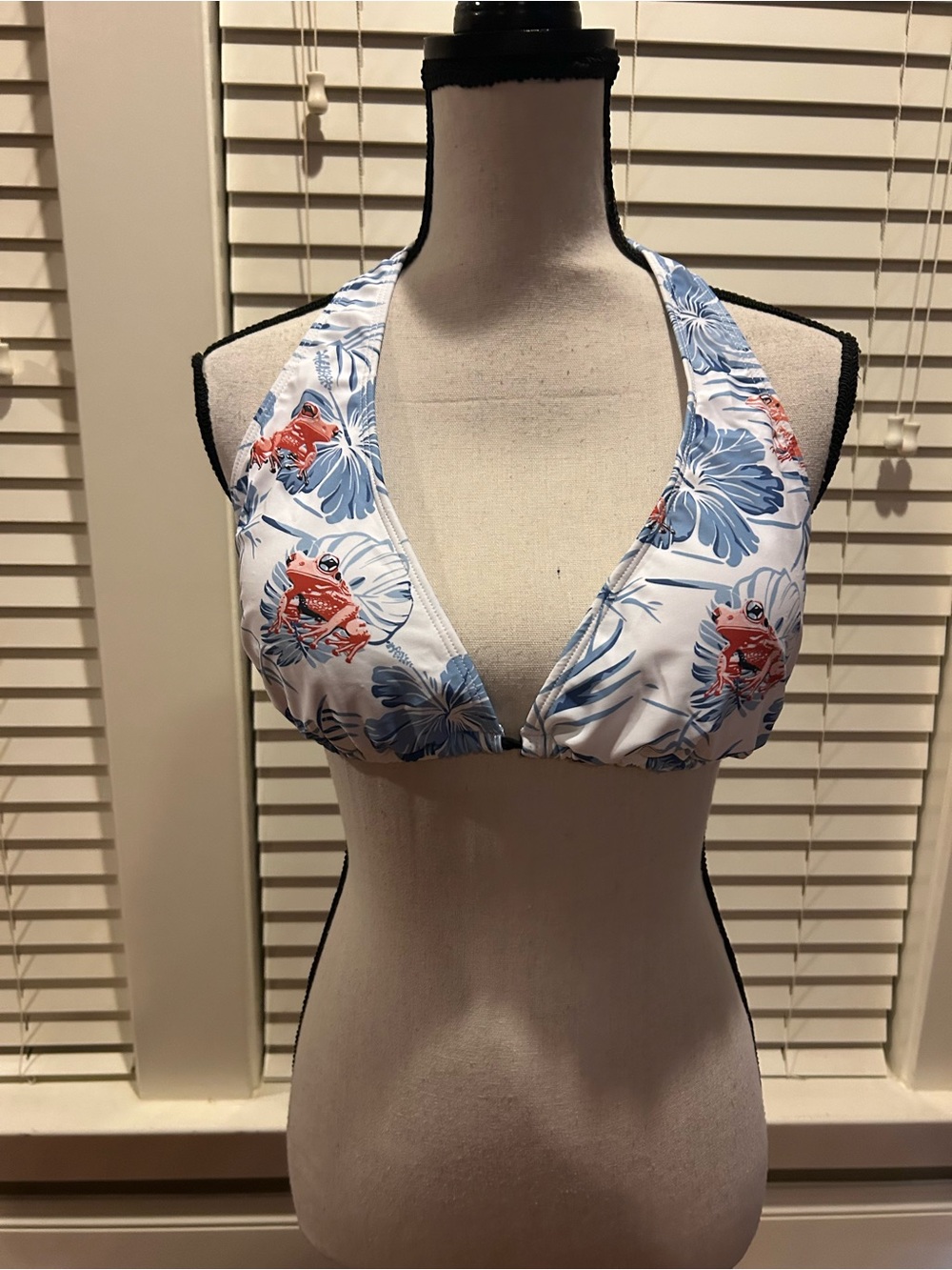 Source Unknown White Halter Bikini Top with Blue Floral and Red Accents Frogs